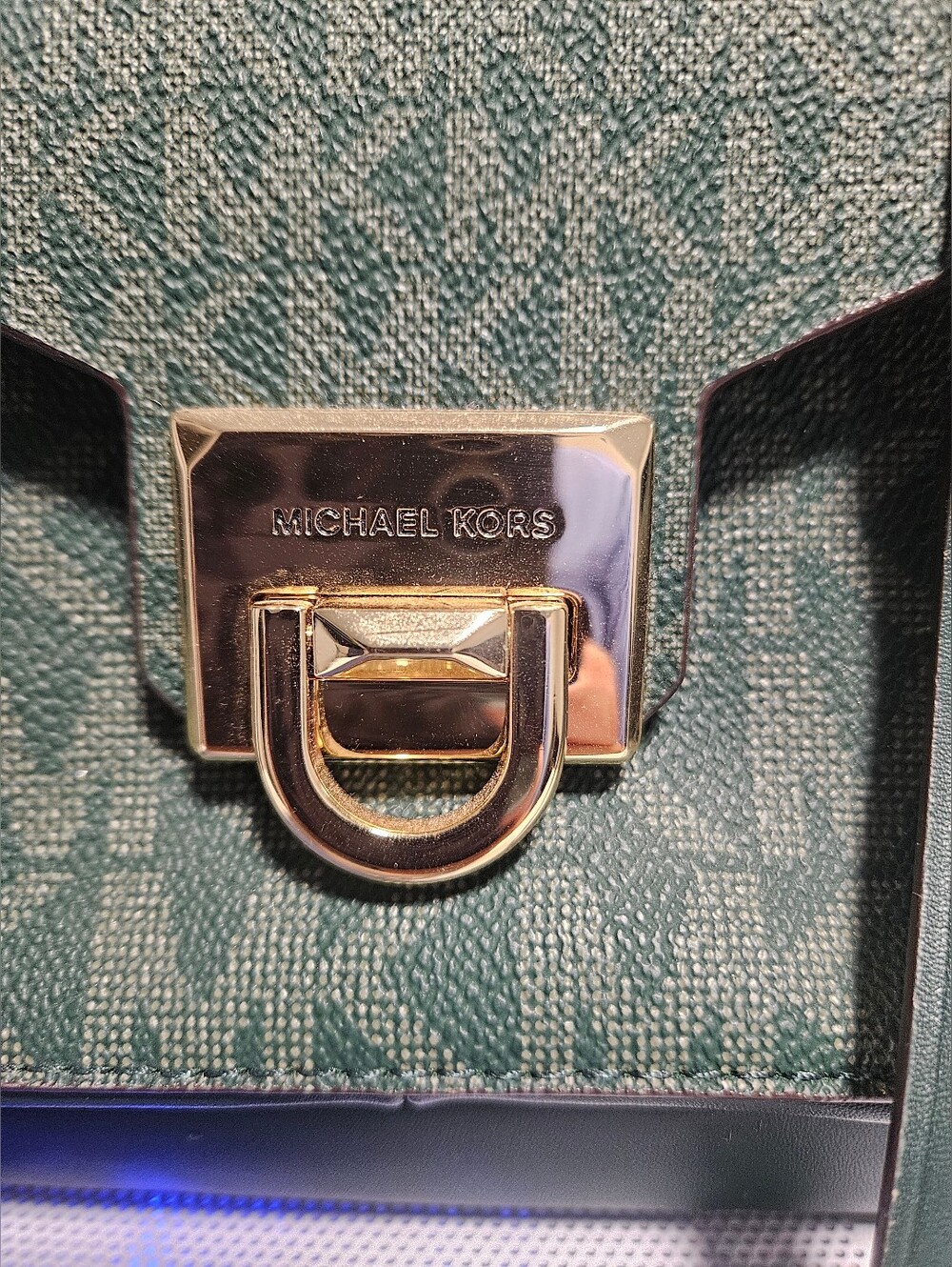 Michael Kors Manhattan Medium Leather Satchel. Racer Green - Picture 3 of 9